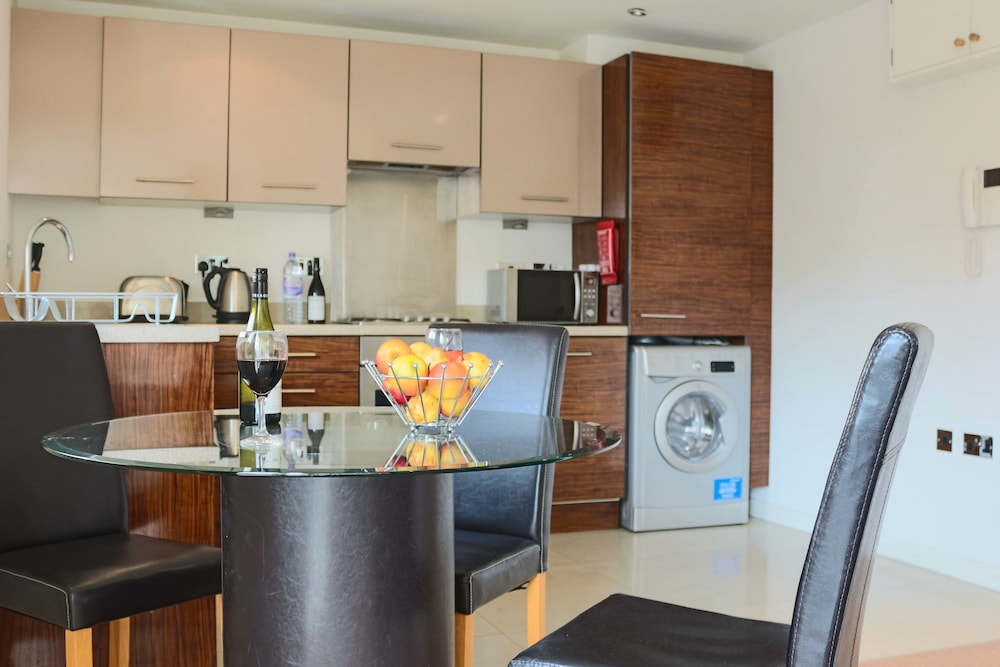 Southampton Serviced Apartment 42/47