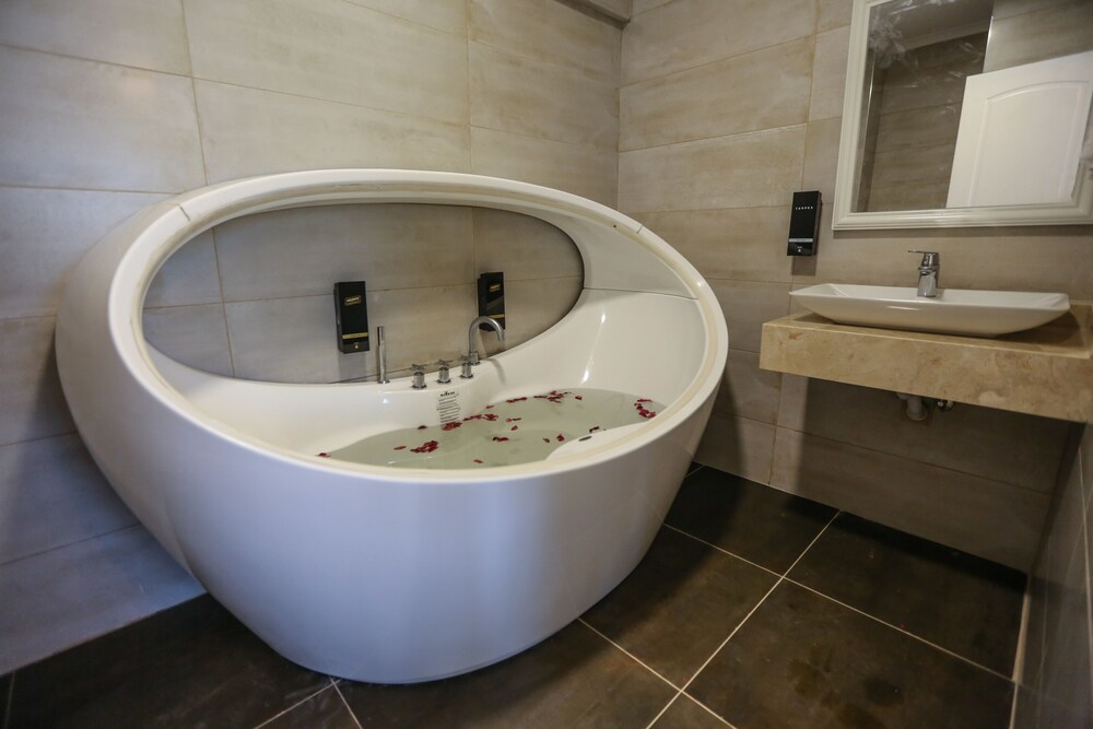Thermal Saray Hotel 49/50