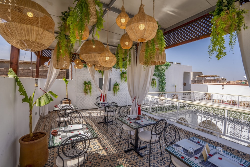 Riad Cornes de Gazelle 32/43
