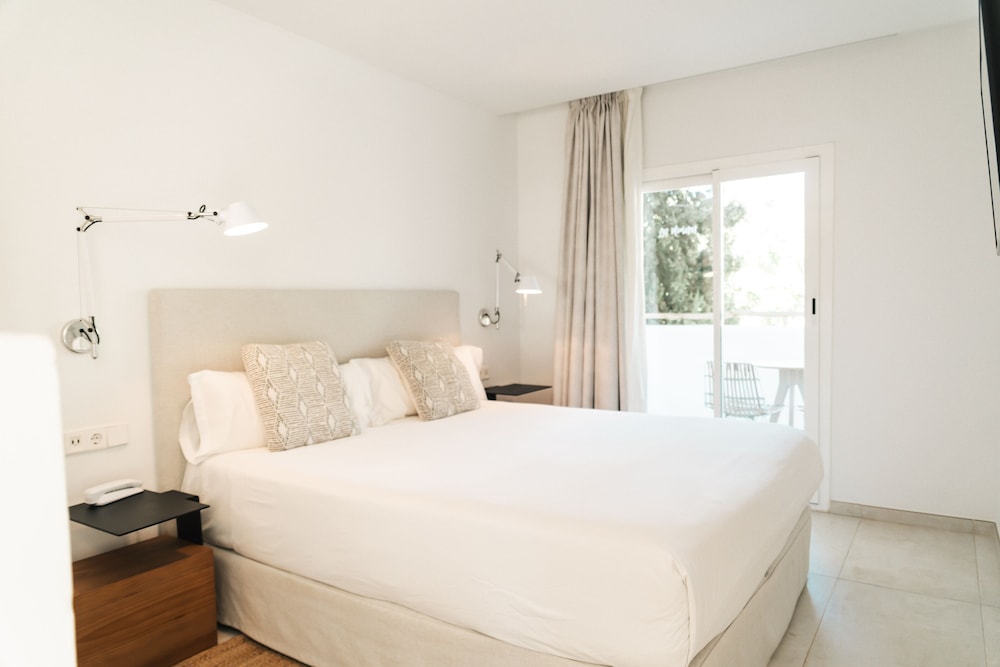 Hotel Boutique & Spa Las Mimosas Ibiza Elite Collection by Mambos Ibiza 14/57