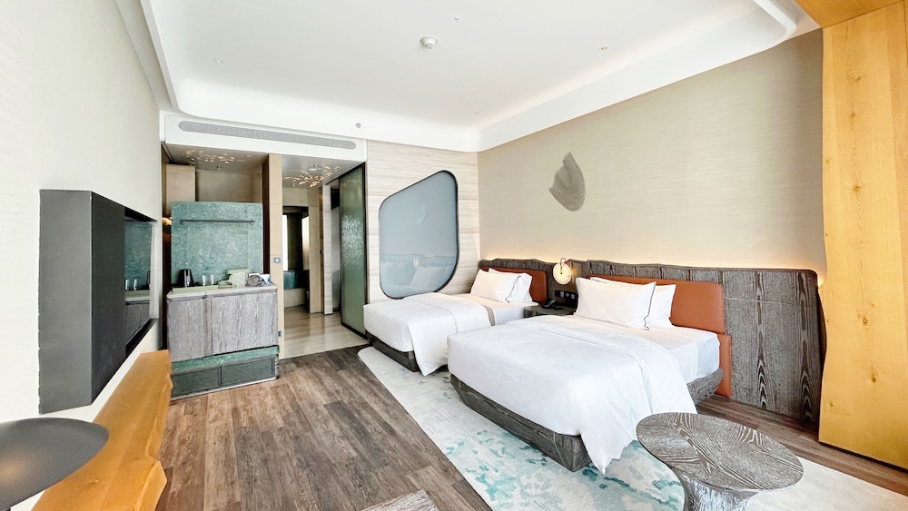 The Westin Yantai 7/50