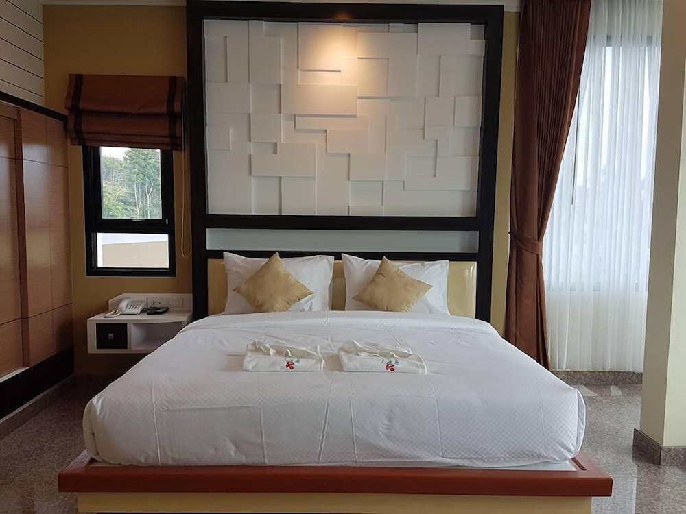 Smile Resort Thungsong 17/46