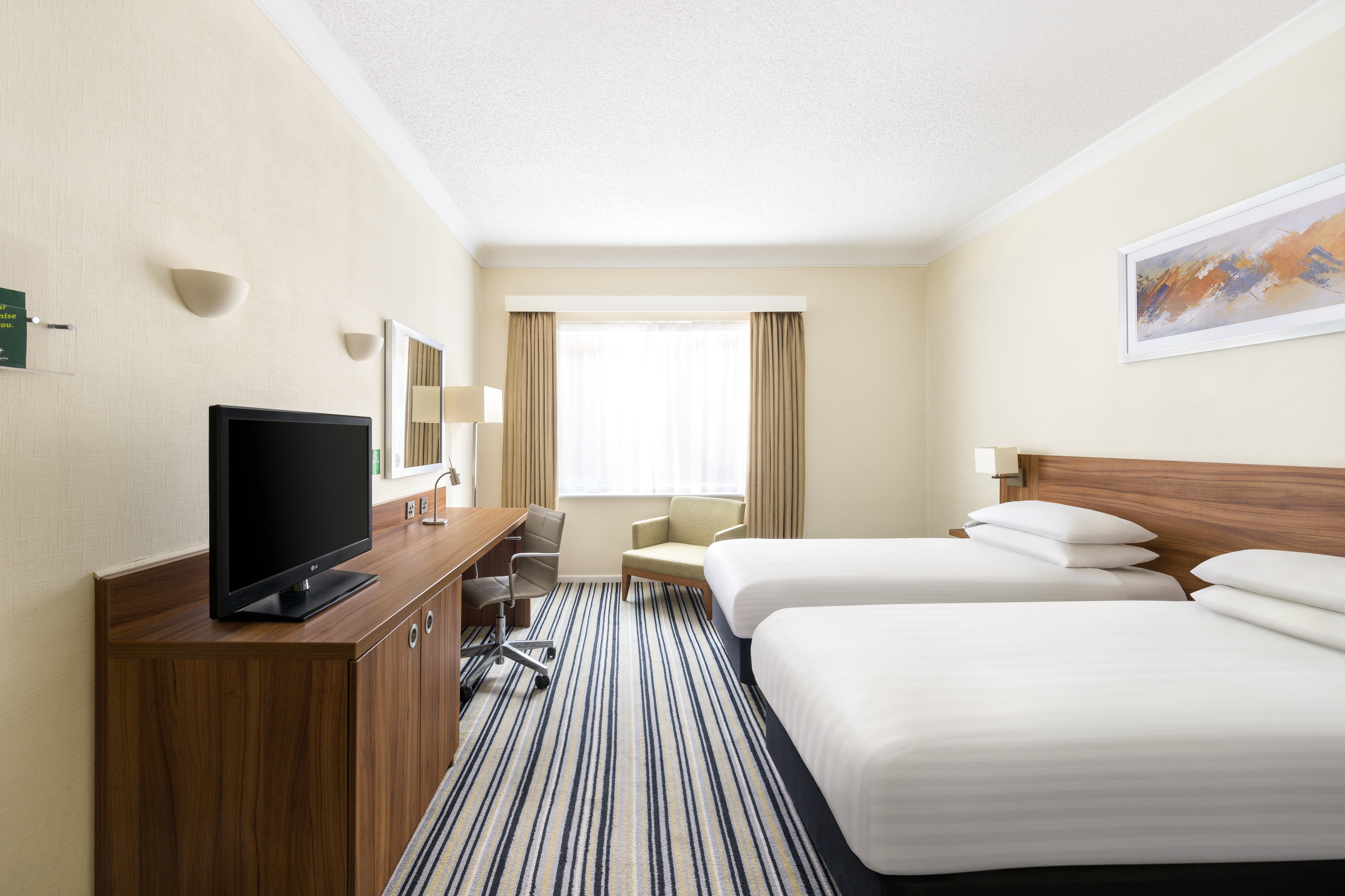 Holiday Inn Norwich North Hotel 7/50