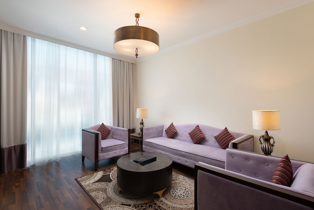Landmark Premier Hotel Deira 44/65