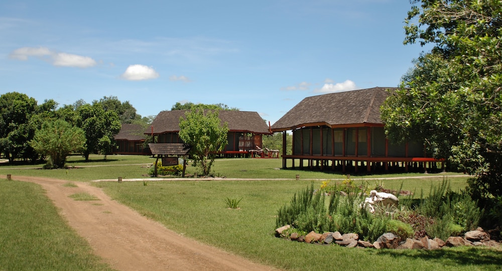 ROYAL MARA SAFARI LODGE 29/33
