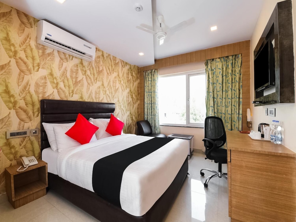 Rohini Jazz Hotel 14/29