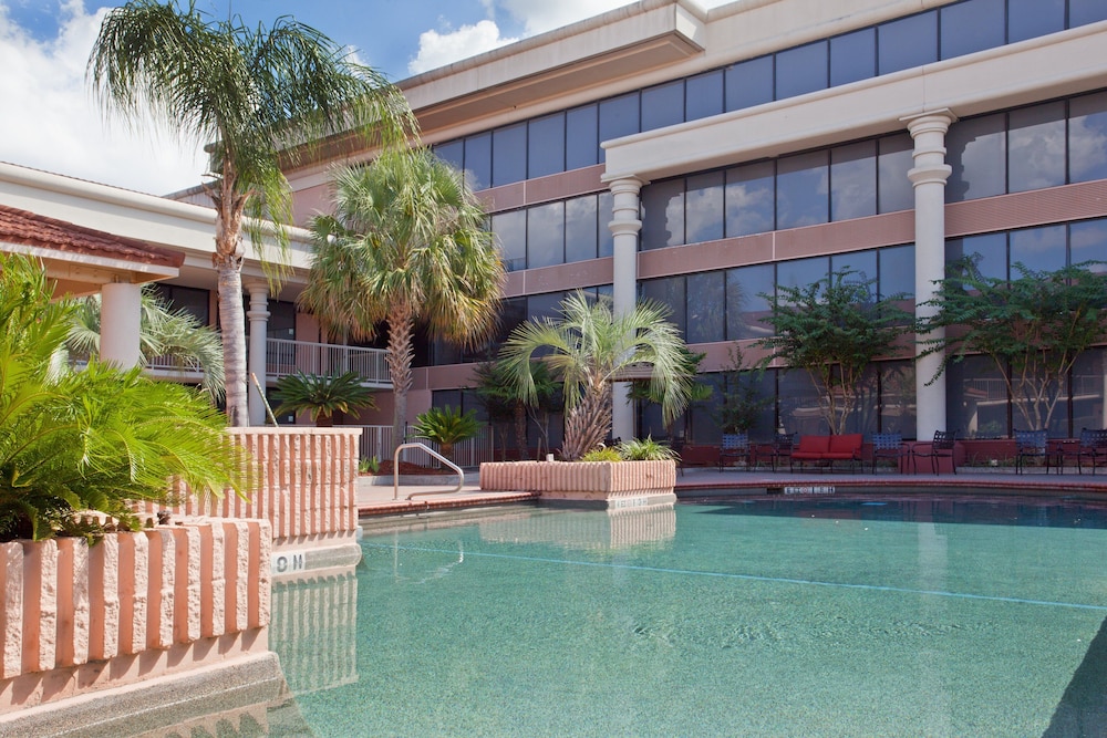 Holiday Inn Port Arthur Park Central By IHG 8/64