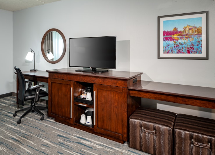 Hampton Inn Suites St Louis At Forest Park Mo 15/19