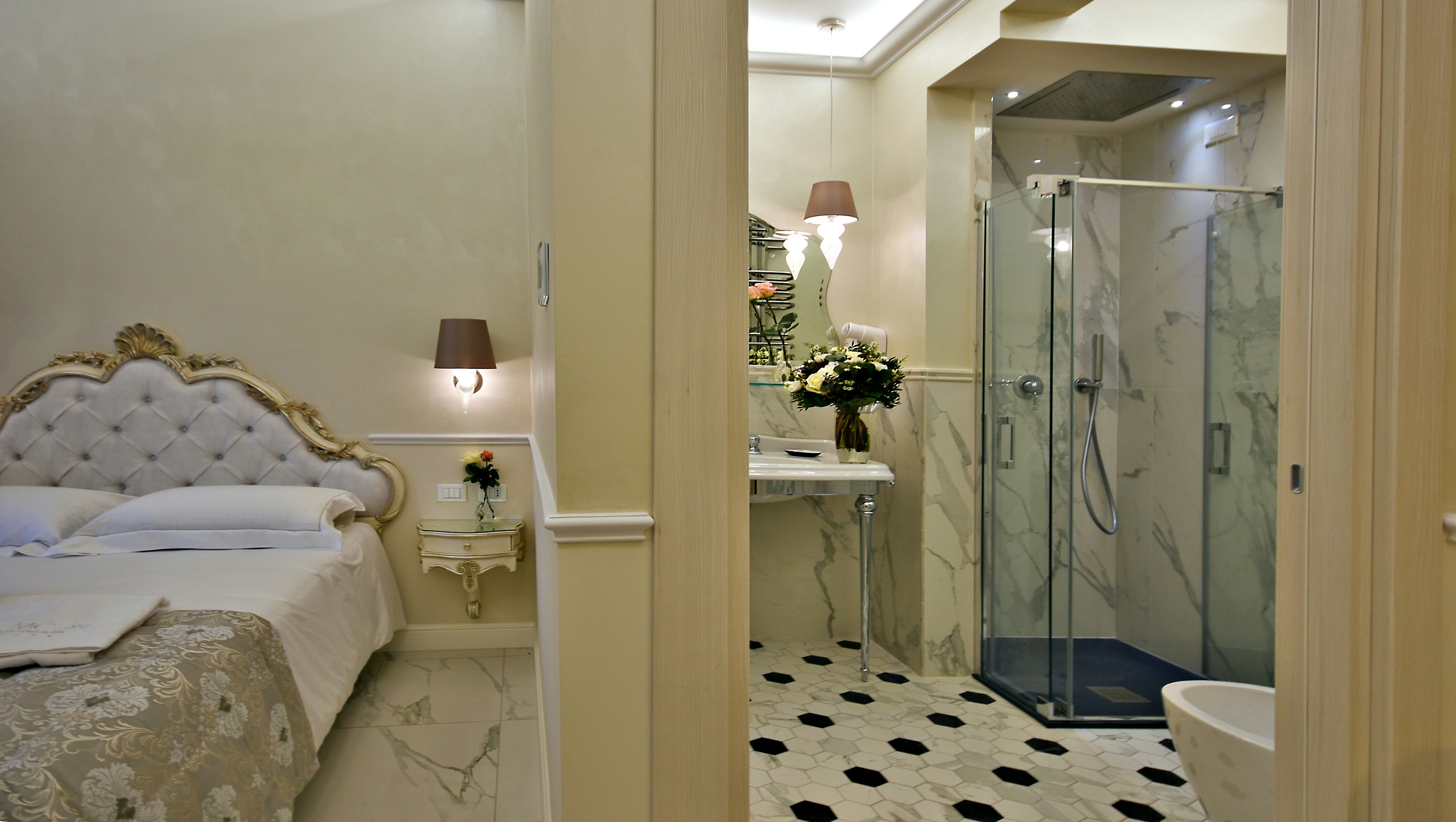 The Moon Boutique Hotel 7/16
