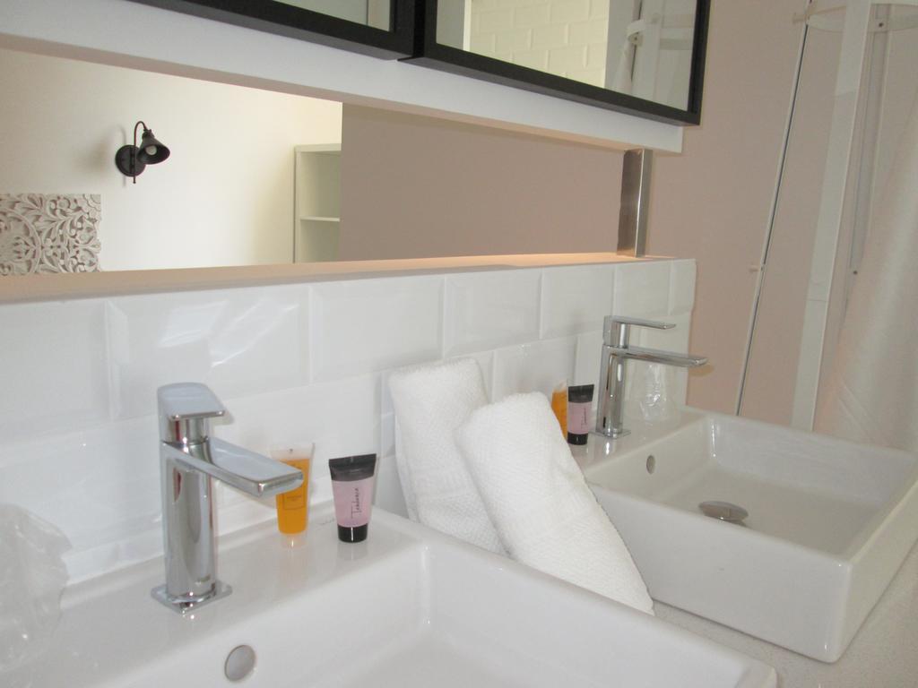 HOTEL VILA DE PREMIA 23/24