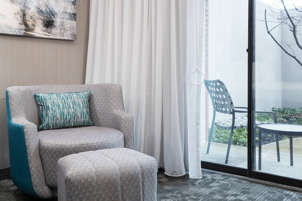 Courtyard by Marriott West Orange 14/52