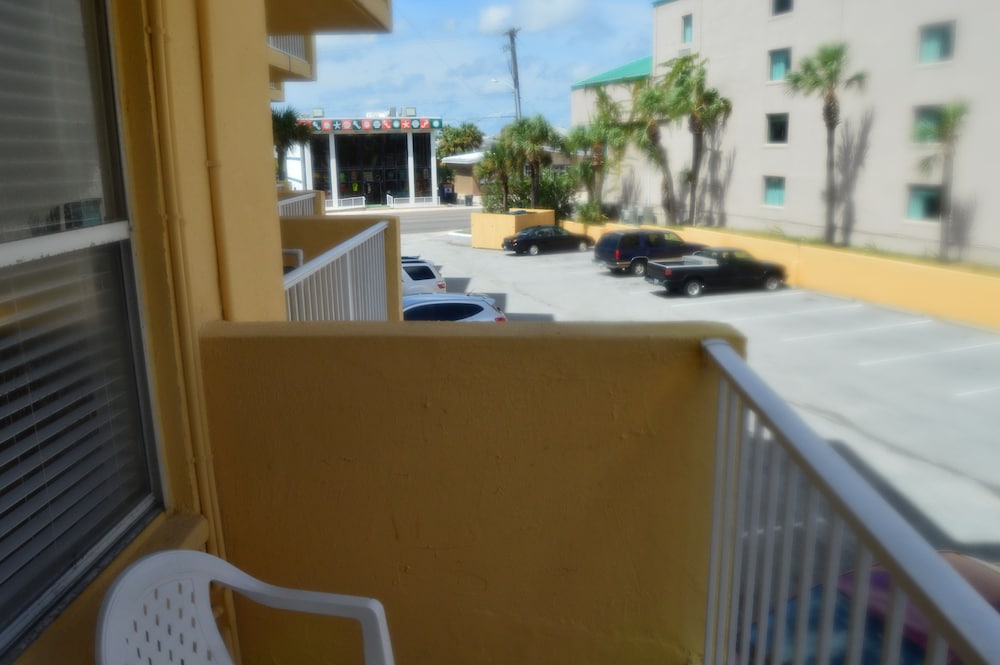 Fountain Beach Resort 5/36