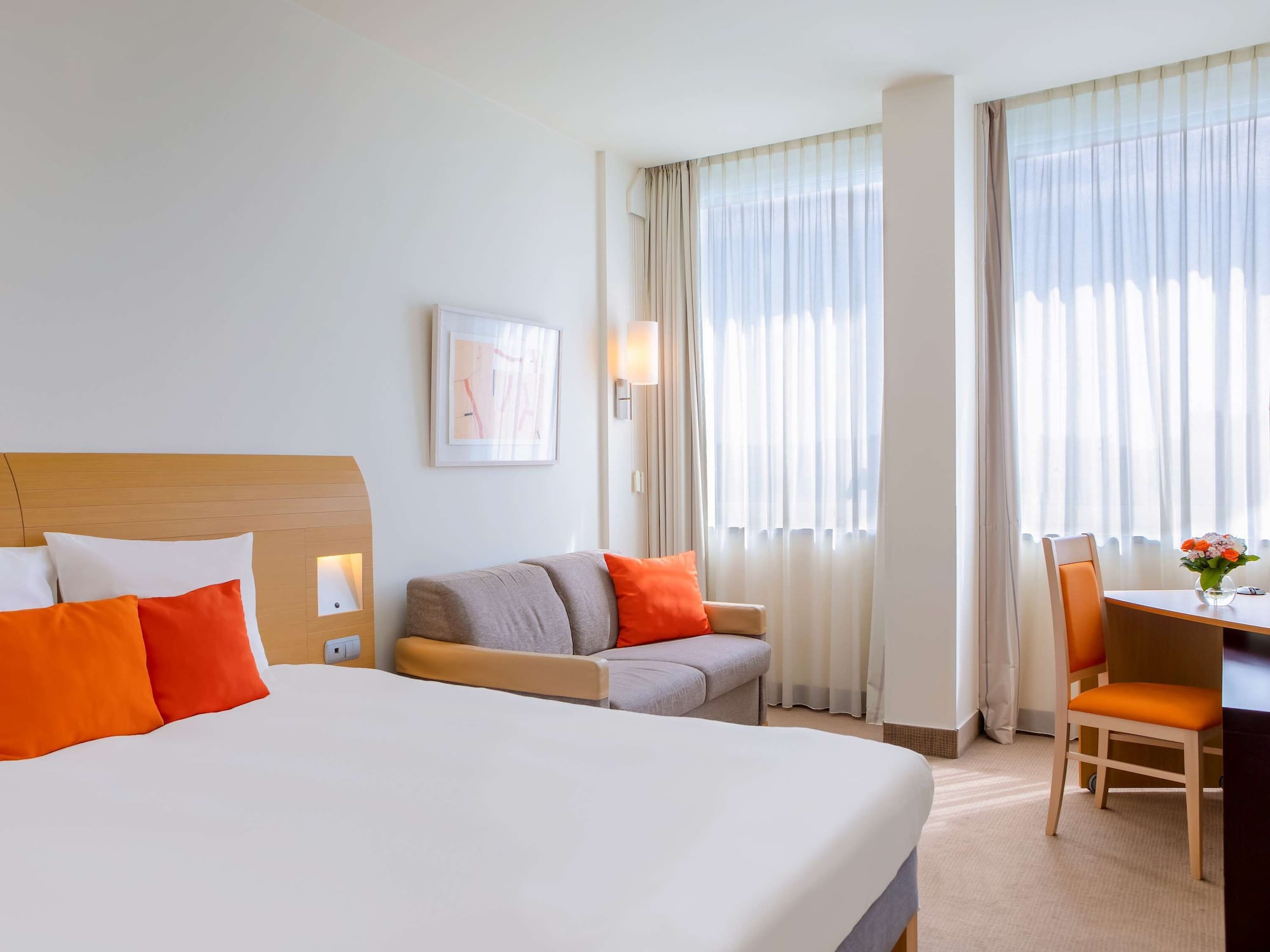 SUPERIOR, FAMILY, DOUBLE BED, SOFA