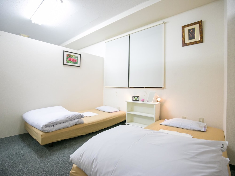 123Guest House 18/50