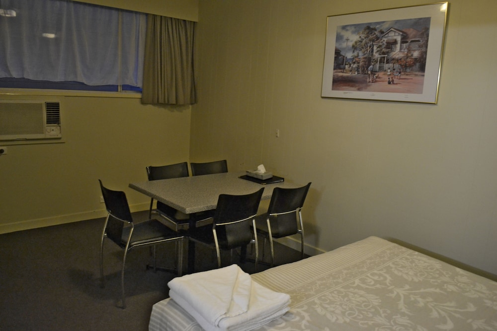 Corio Bay Motel 12/34