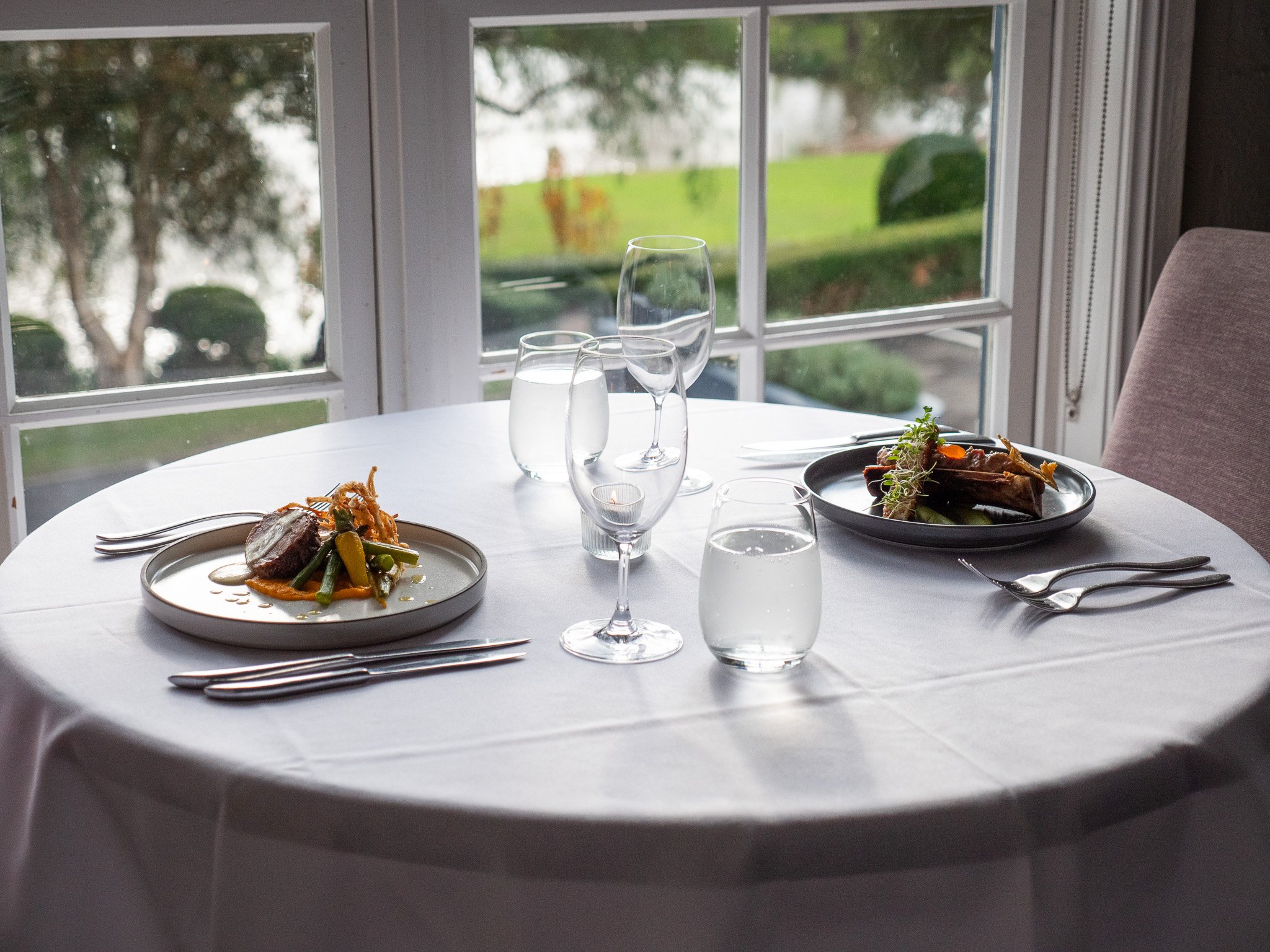 CROWNE PLAZA HAWKESBURY VALLEY 44/65