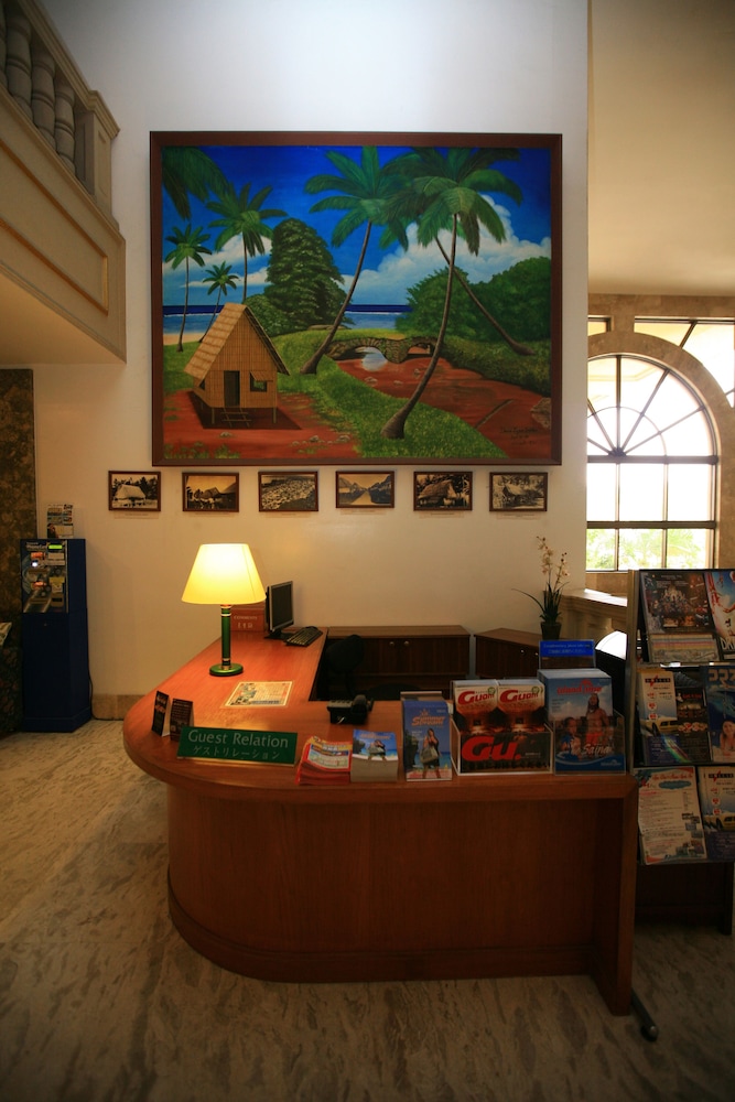 Holiday Resort And Spa Guam 79/86