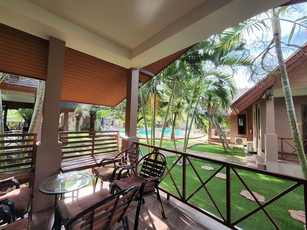 La-or Resort 36/43