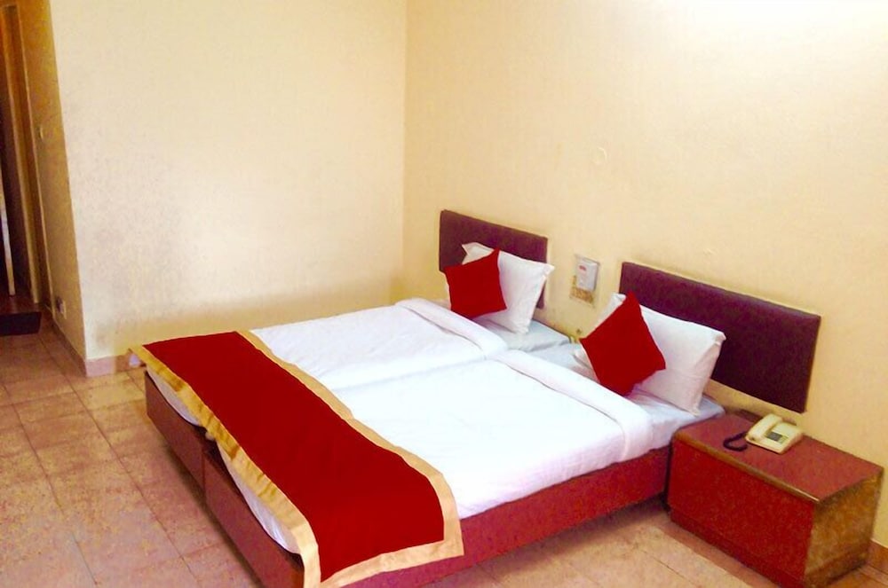 Hotel Ranjit Residency 9/31