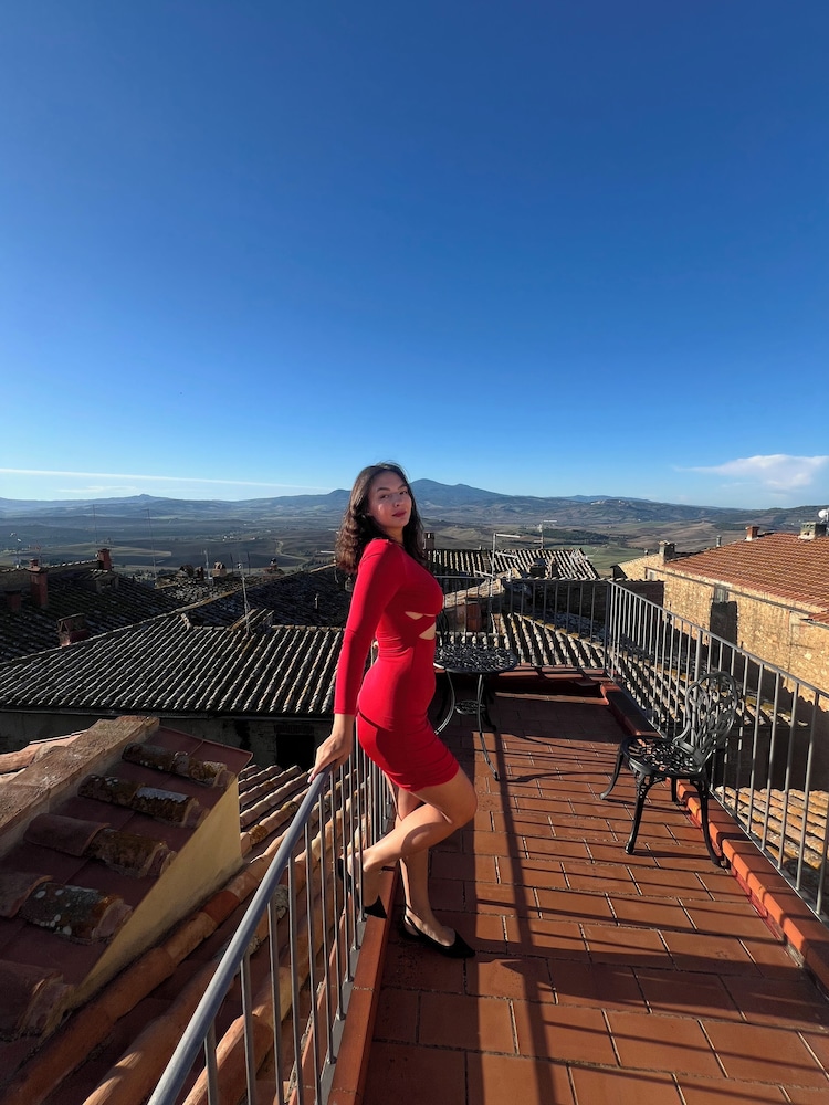 B B Rossellino City View 27/50