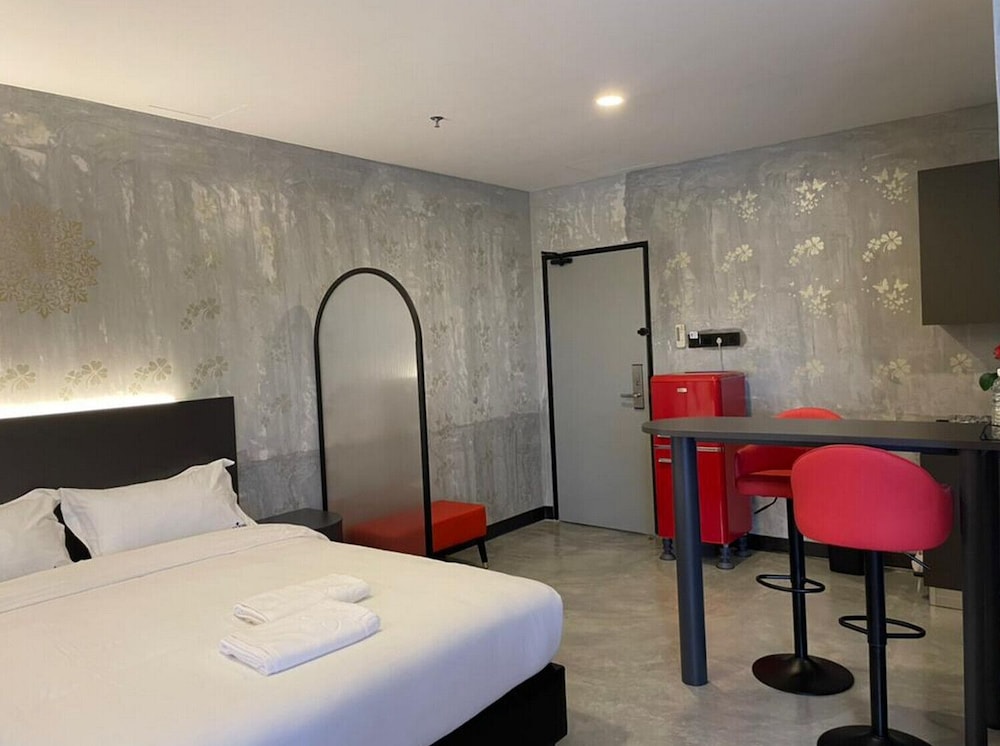 Sri Indar Hotel & Suites Parit Buntar 13/19