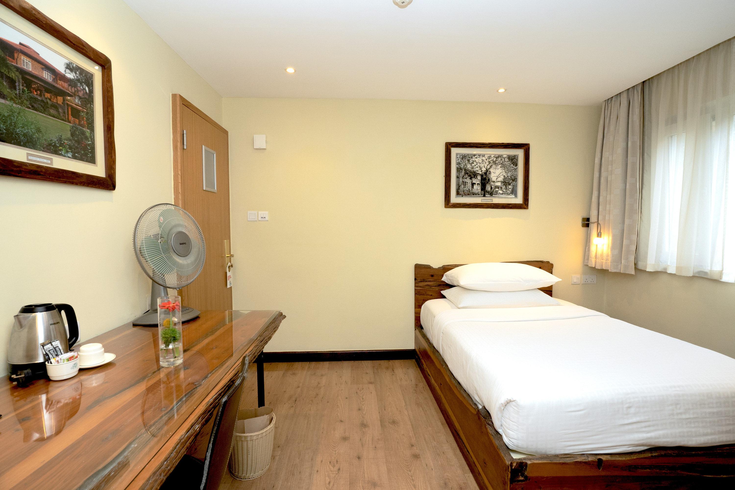 Cozy, Single, Single Bed