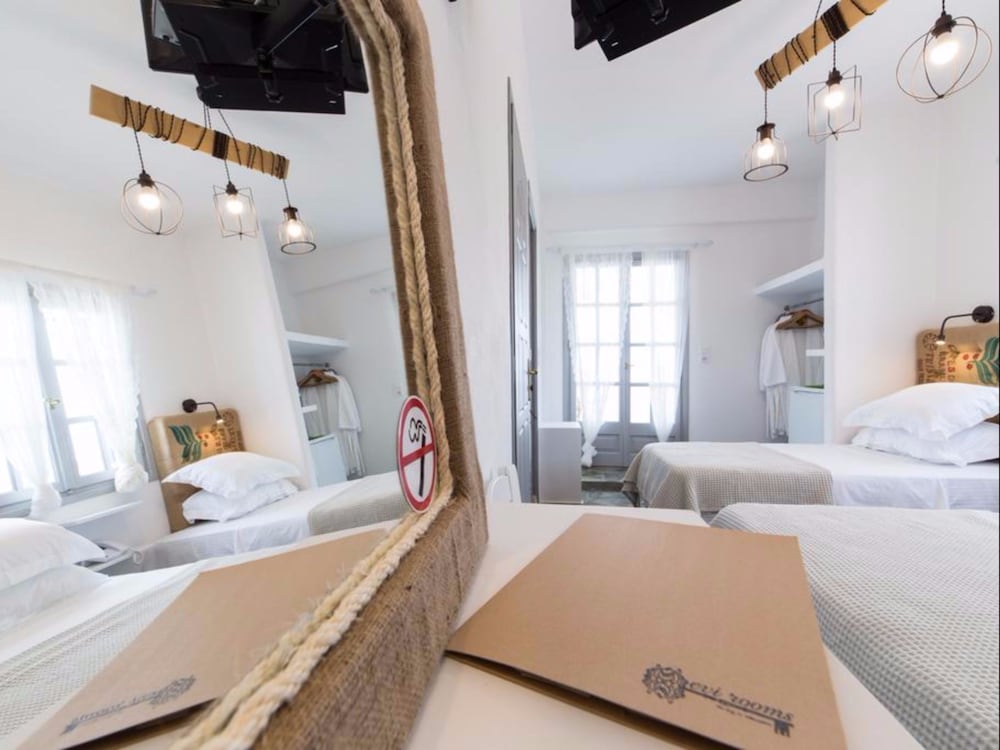 Evi Rooms 89/89