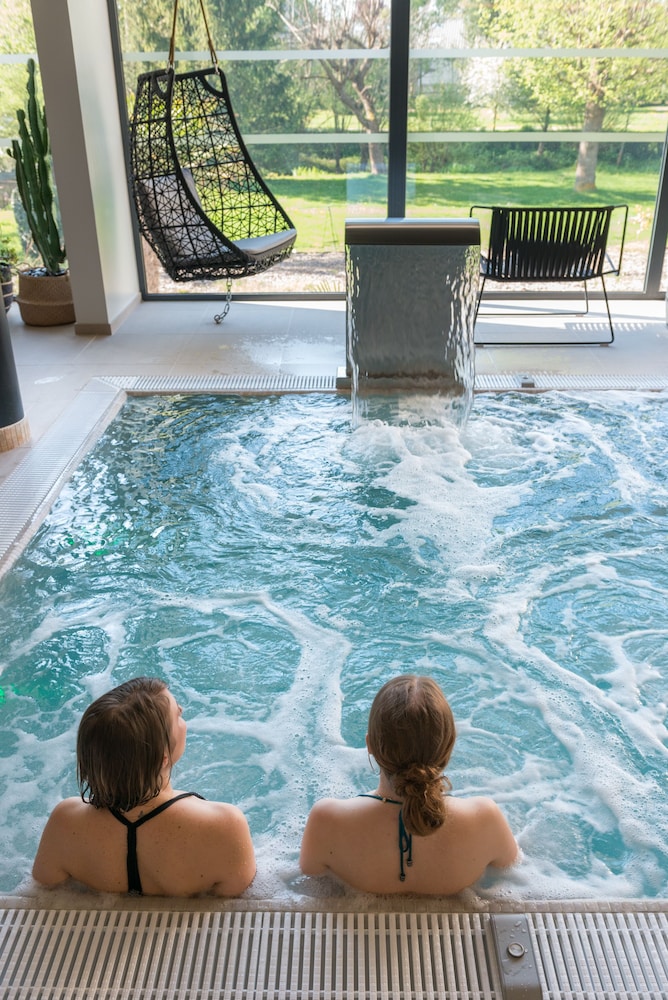 Le Richebourg Hotel Restaurant Spa 29/44