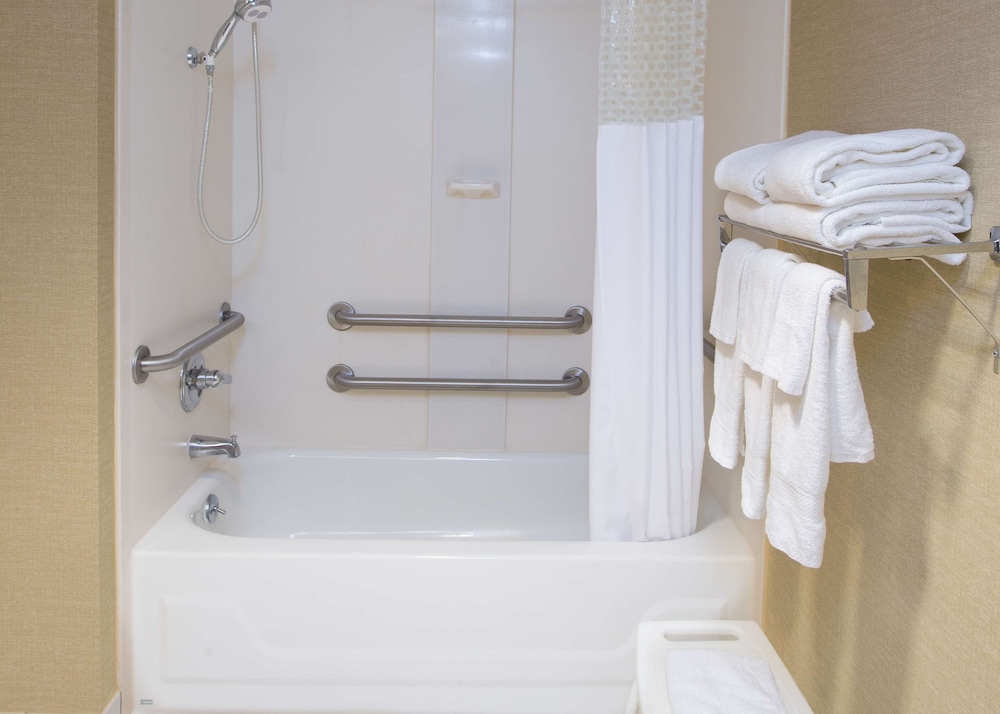 Hampton Inn Gainesville, GA 10/29
