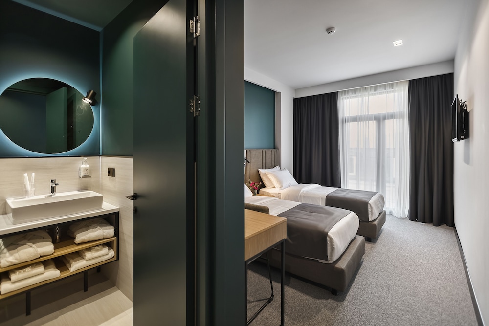 Graf Hotel 44/45