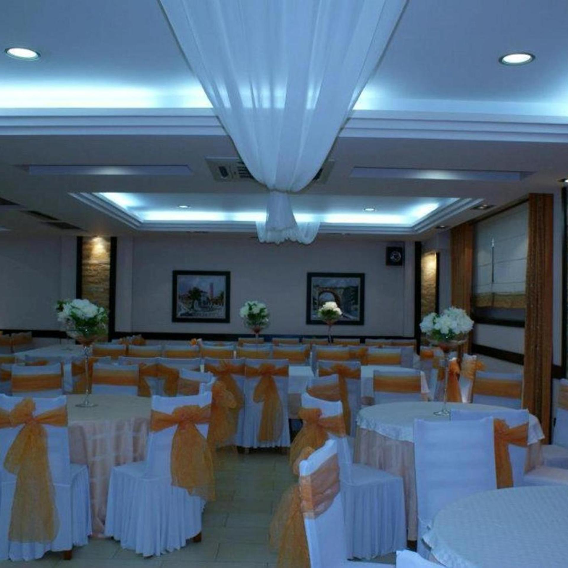 Colombo Hotel 40/49
