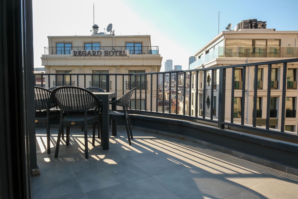 Bird Nest Suites 42/47