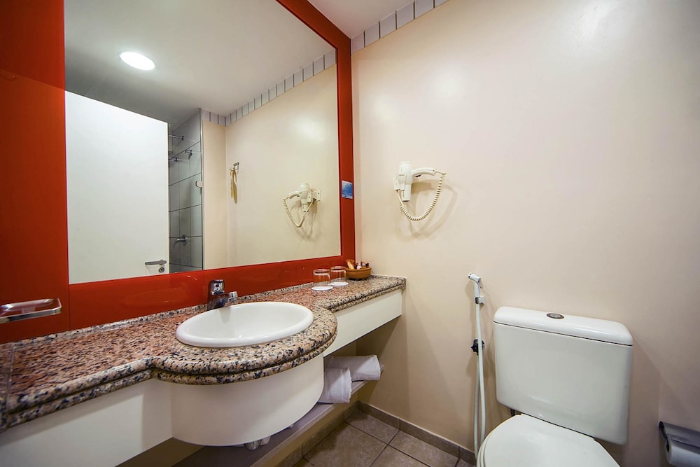 Comfort Hotel Fortaleza 24/48