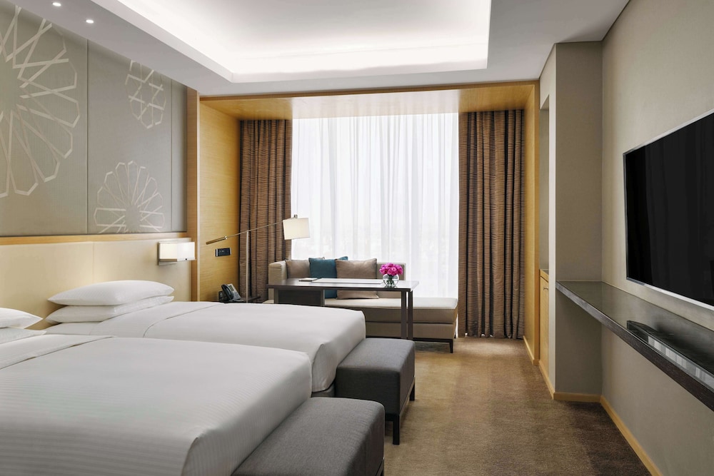 ROOM, TWIN BEDS, HIGH FLOOR