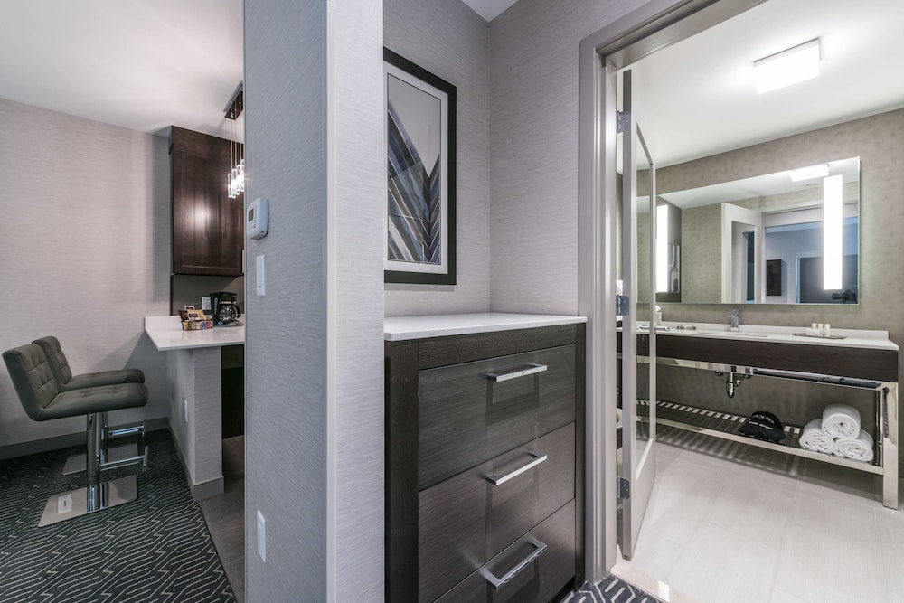 RESIDENCE INN BOSTON CONCORD 10/59