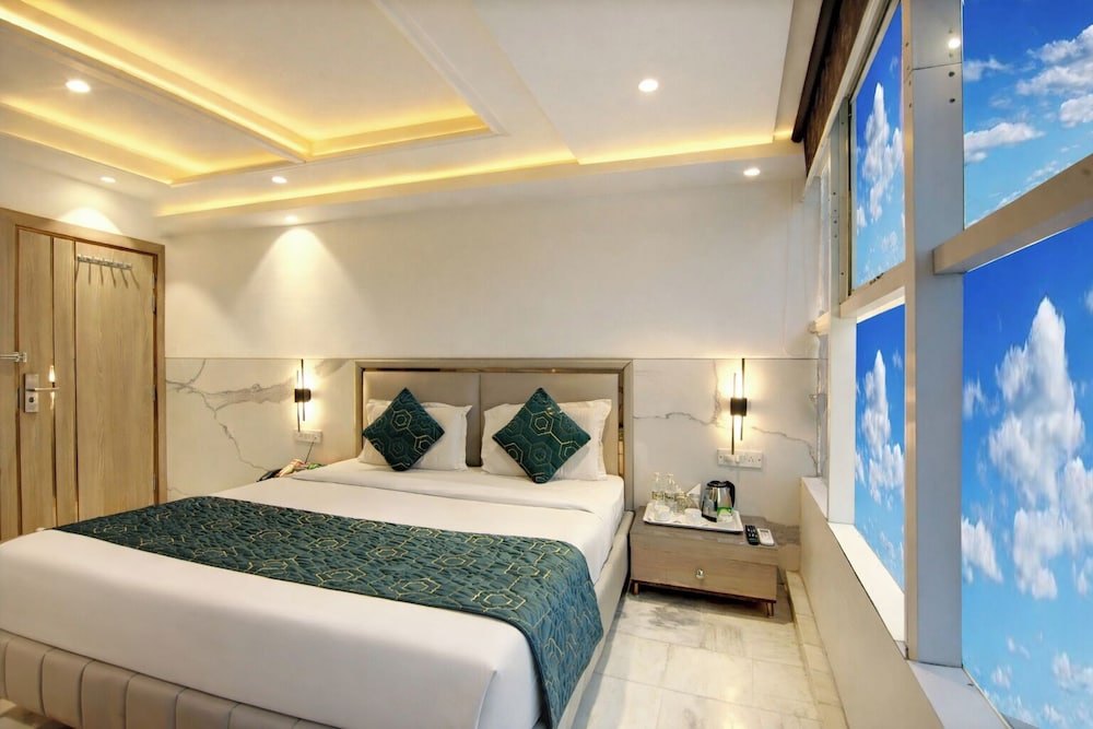 EXECUTIVE, DOUBLE BED