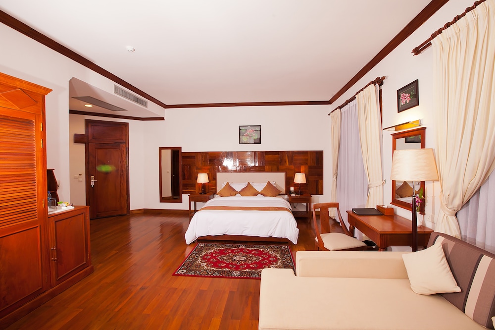 Sokhalay Angkor Villa Resort 33/69
