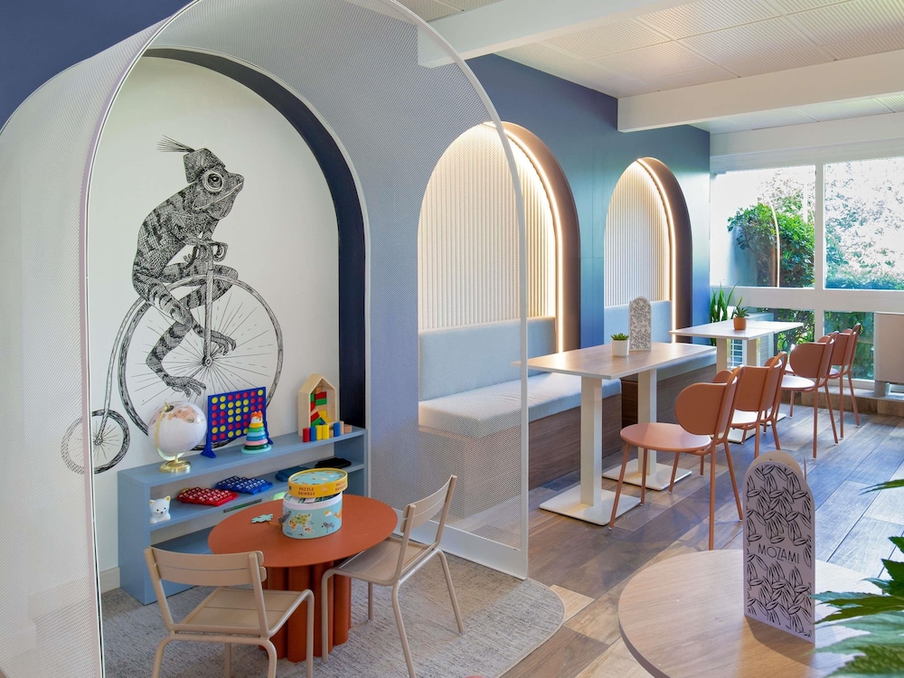 Hotel Novotel Aix En Provence Pont De L'arc Fenouilleres 45/76