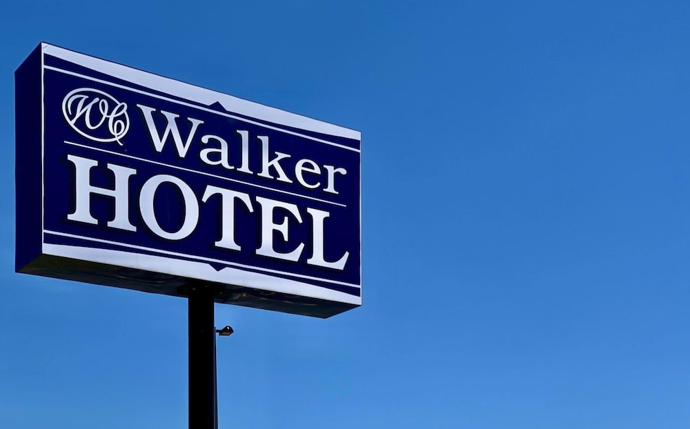Walker Hotel 4/46