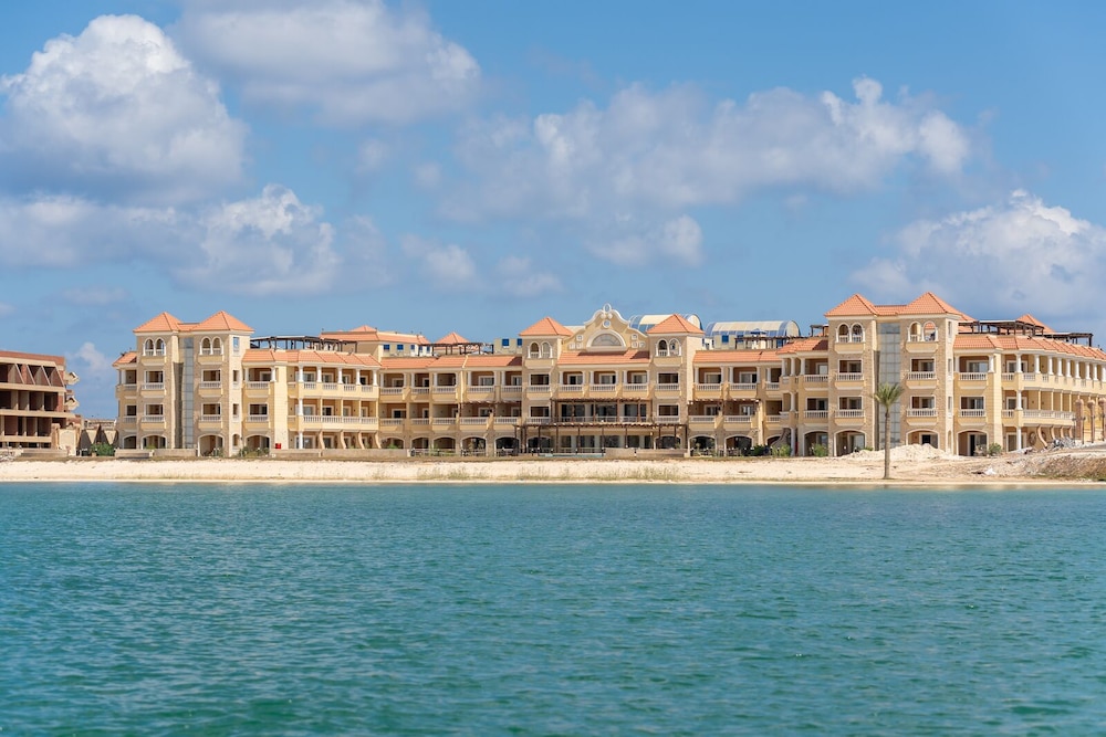 Safir Marsa Matrouh Resort 58/63