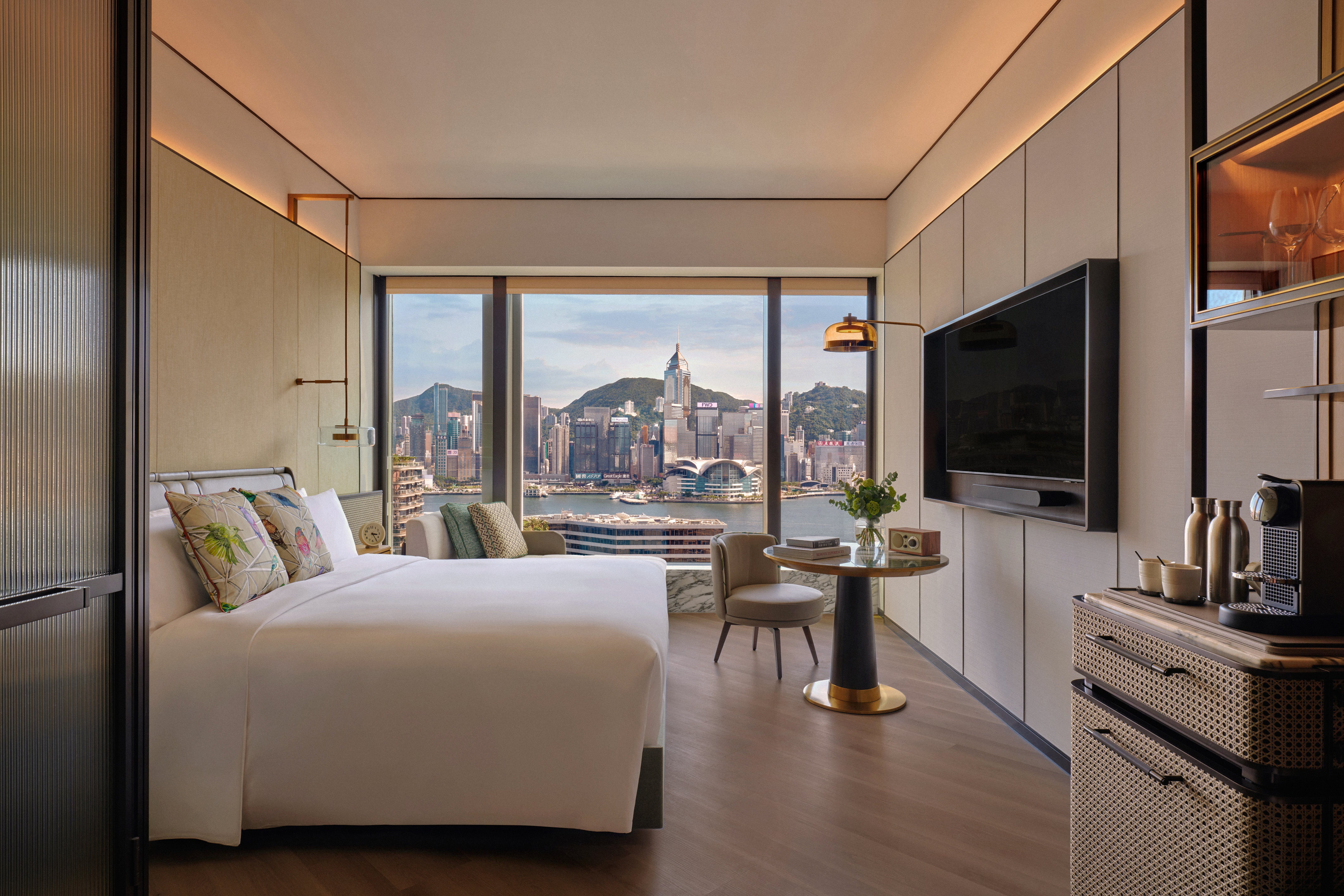 Victoria, Premium, King Bed, Harbour View