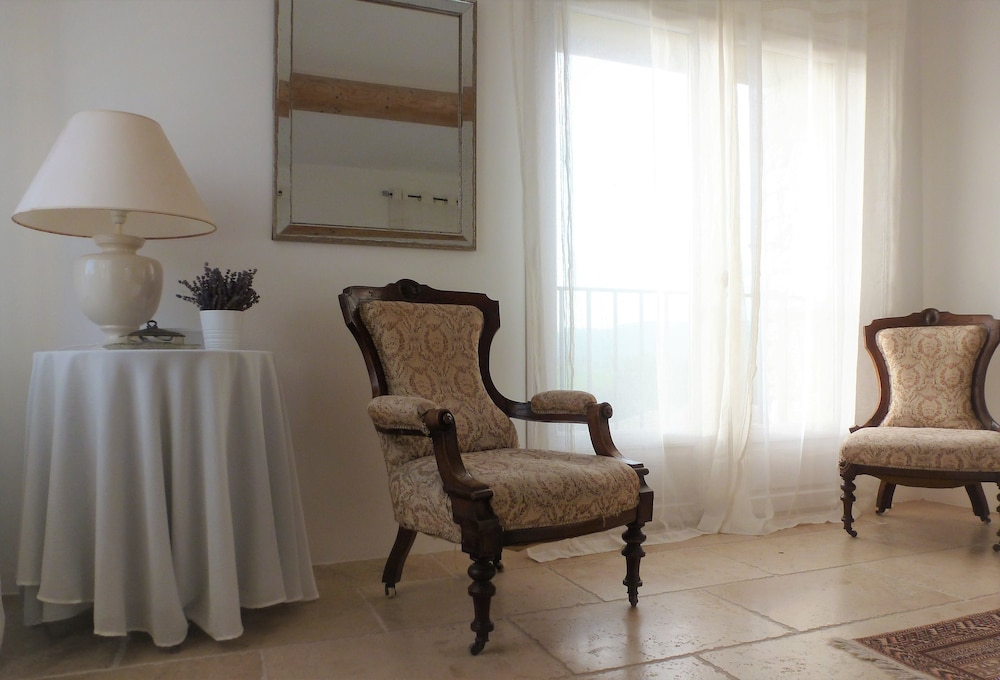 Les Terrasses De Gordes 31/50