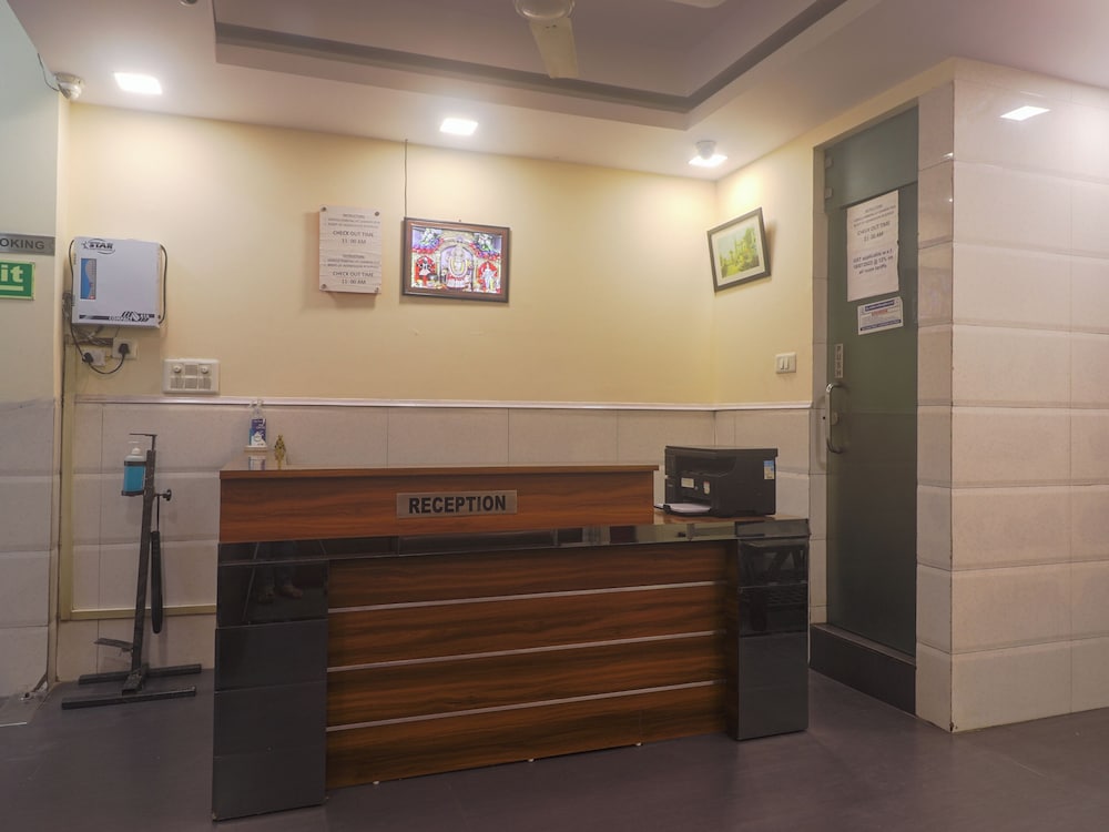 Hotel Grace At Karol Bagh 7/45