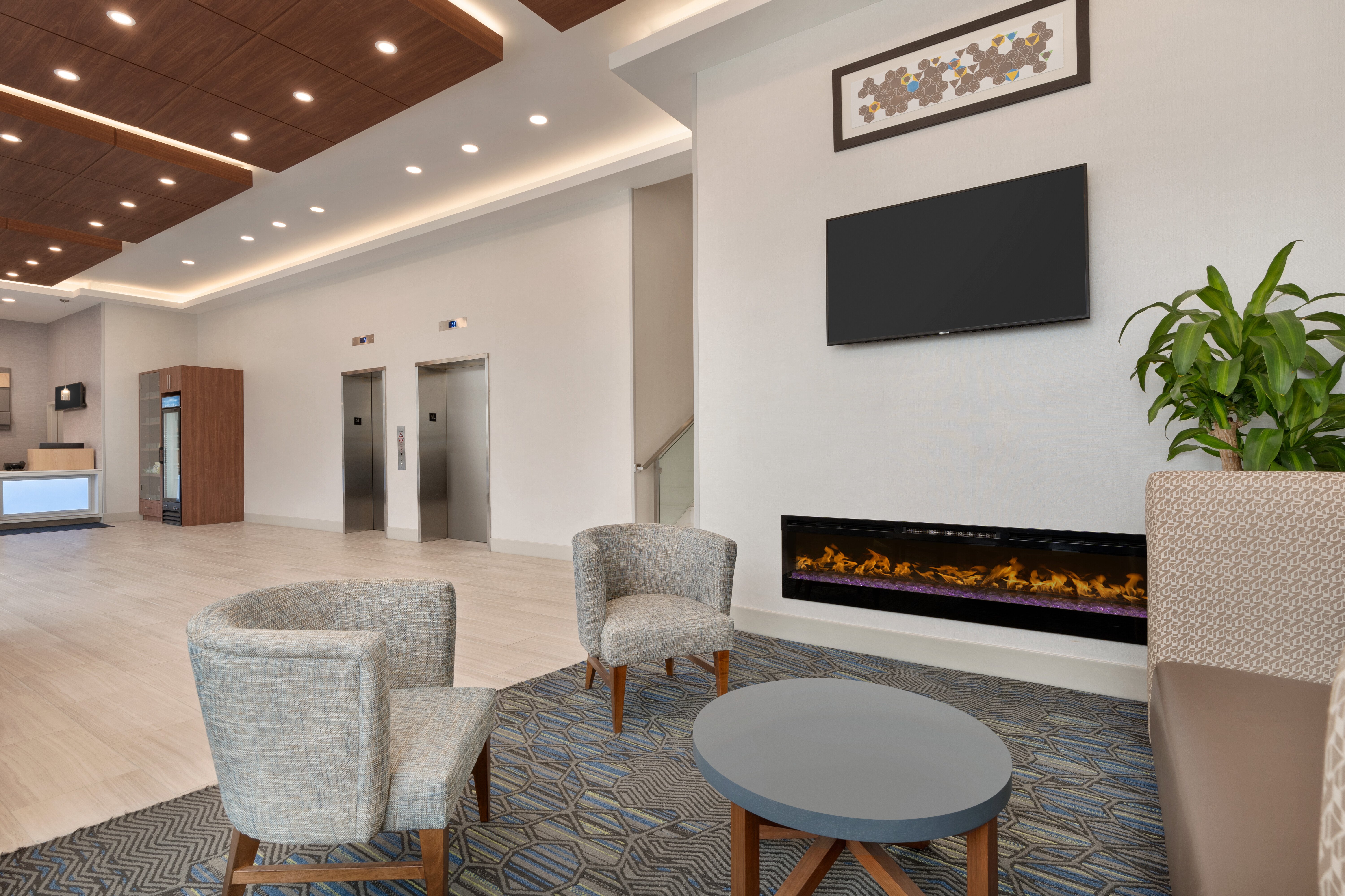 Holiday Inn Express Jamaica - Jfk Airtrain - Nyc 48/50