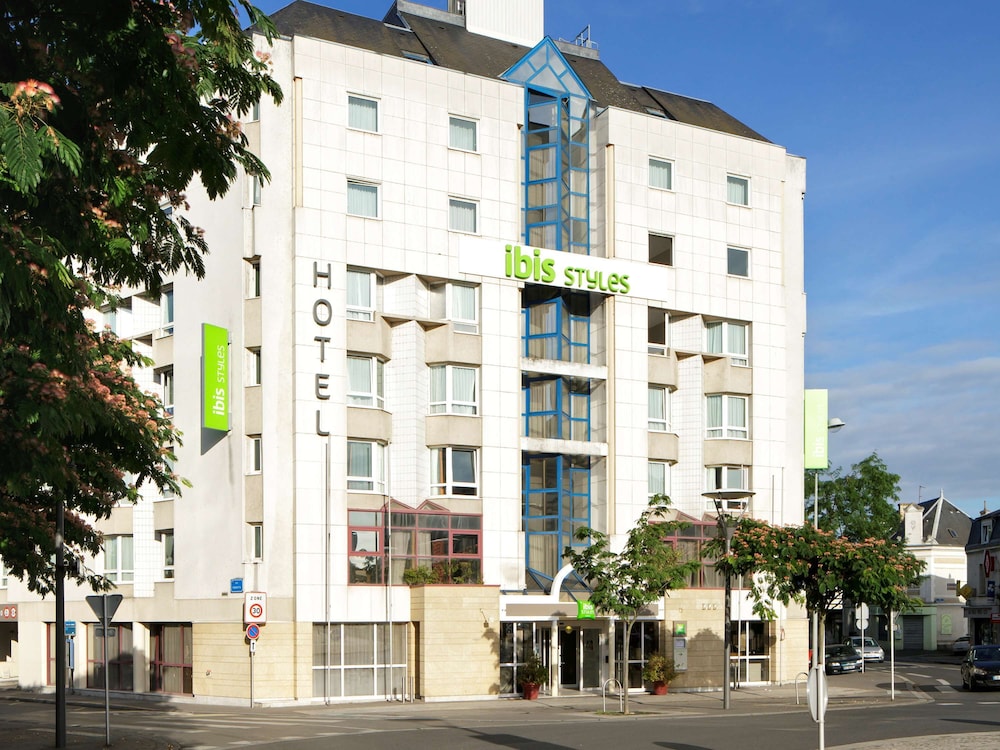 Ibis Styles Tours Centre 4/74
