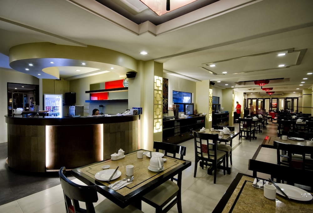 Henann Regency Resort & Spa 51/75