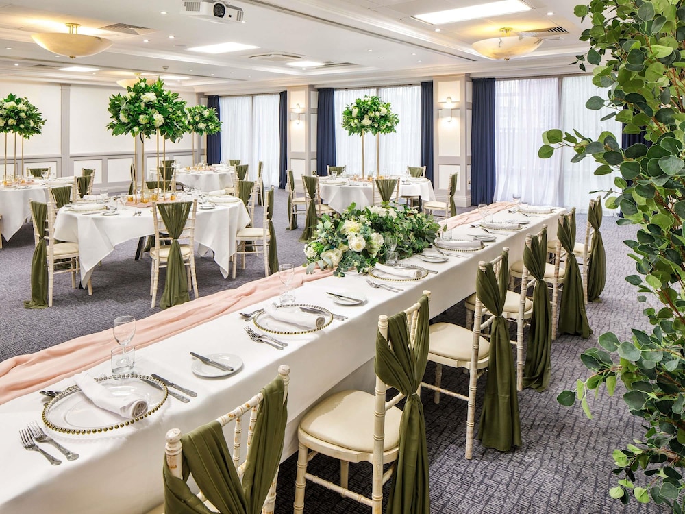 Mercure Nottingham Sherwood Hotel 38/50