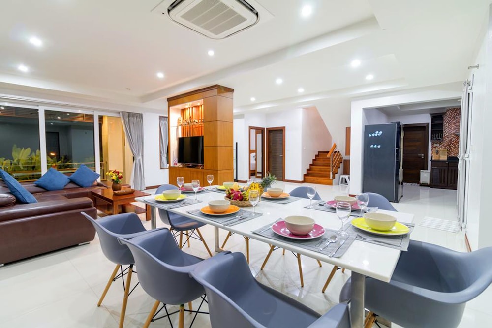 Surisa Seaview Pool Villas 27/38