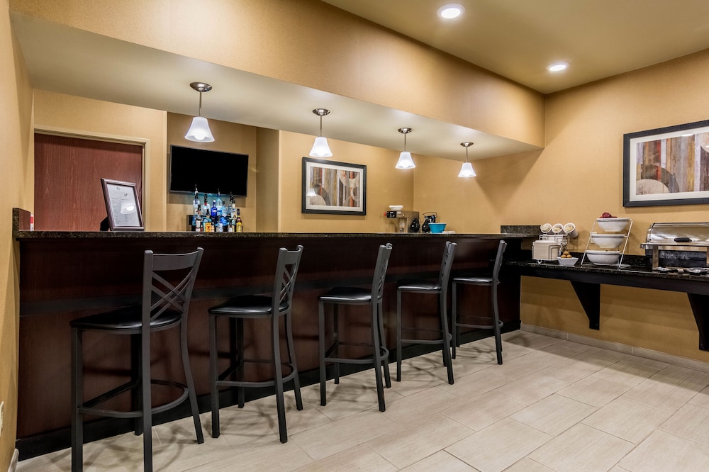 Cobblestone Hotel And Suites Harborcreek 42/53
