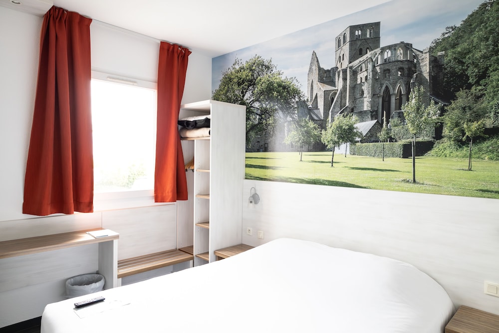غرفة كومفورت بسريرين منفصلين، Brit Hotel Confort Saint-Lo 2/5